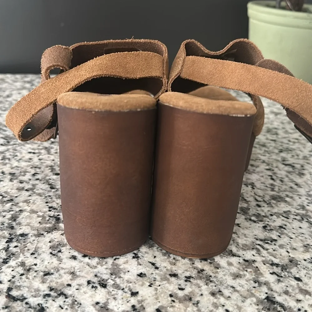 BIO NATURAL Leather Brown Wedge with Buckle Sling Stacked Heels Mules Size 6.5